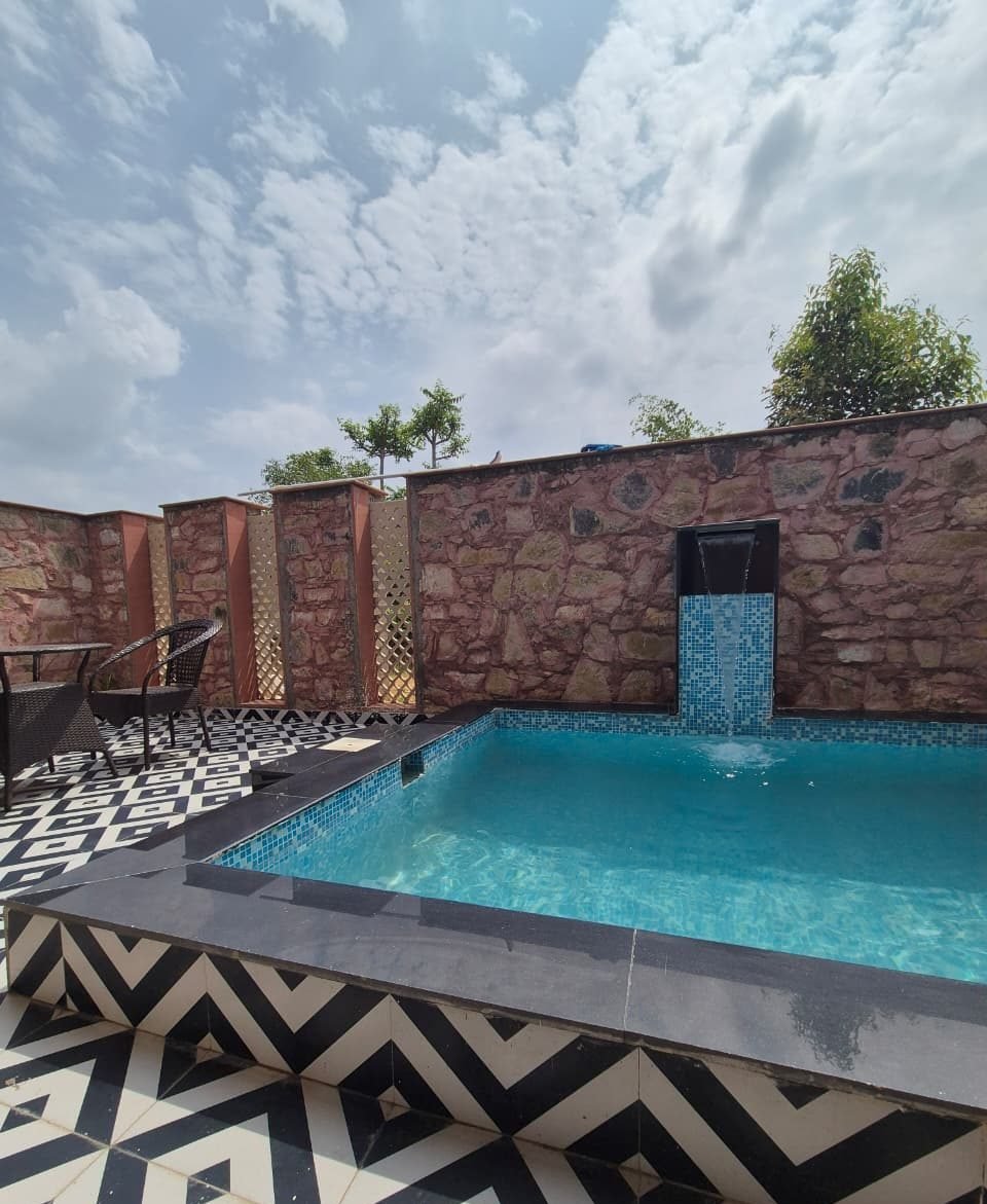 Villa Courtyard Pool